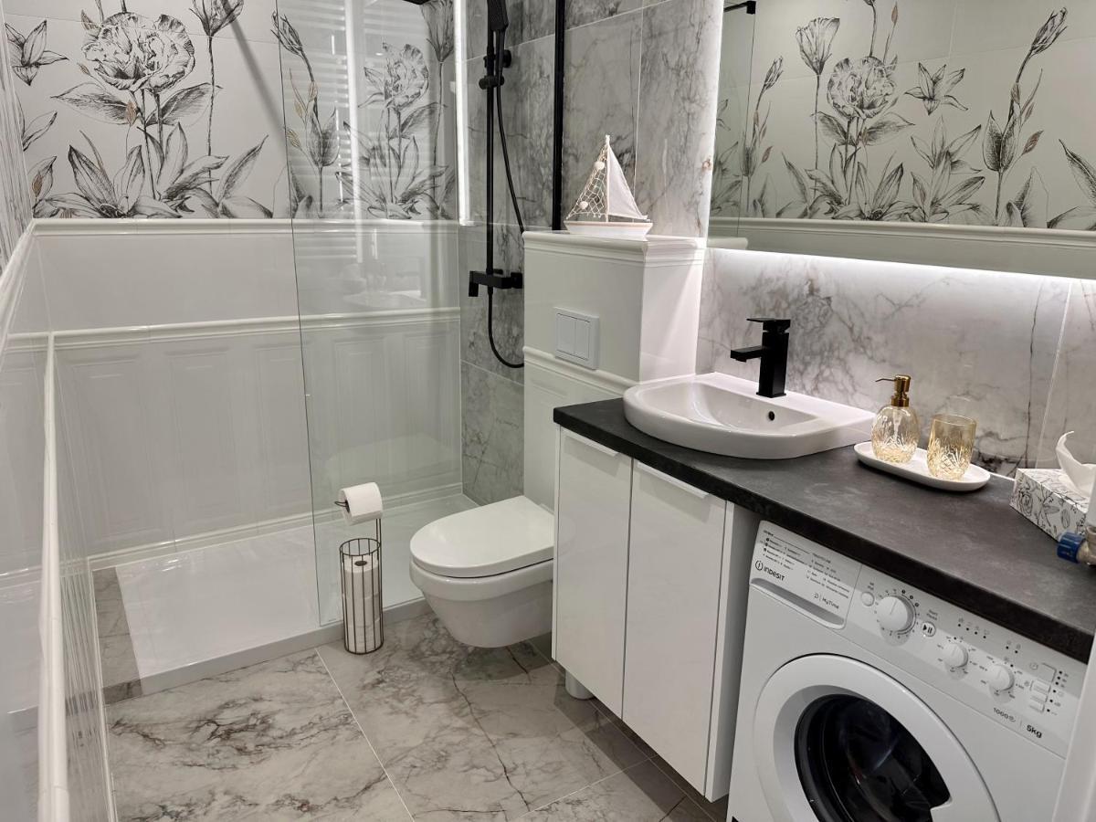 Mazurska 5 *